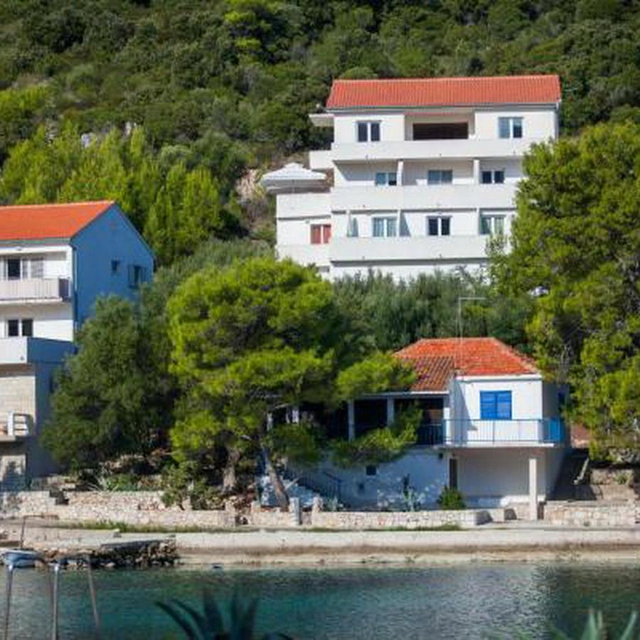 Apartments Bruna Lastovo Екстериор снимка