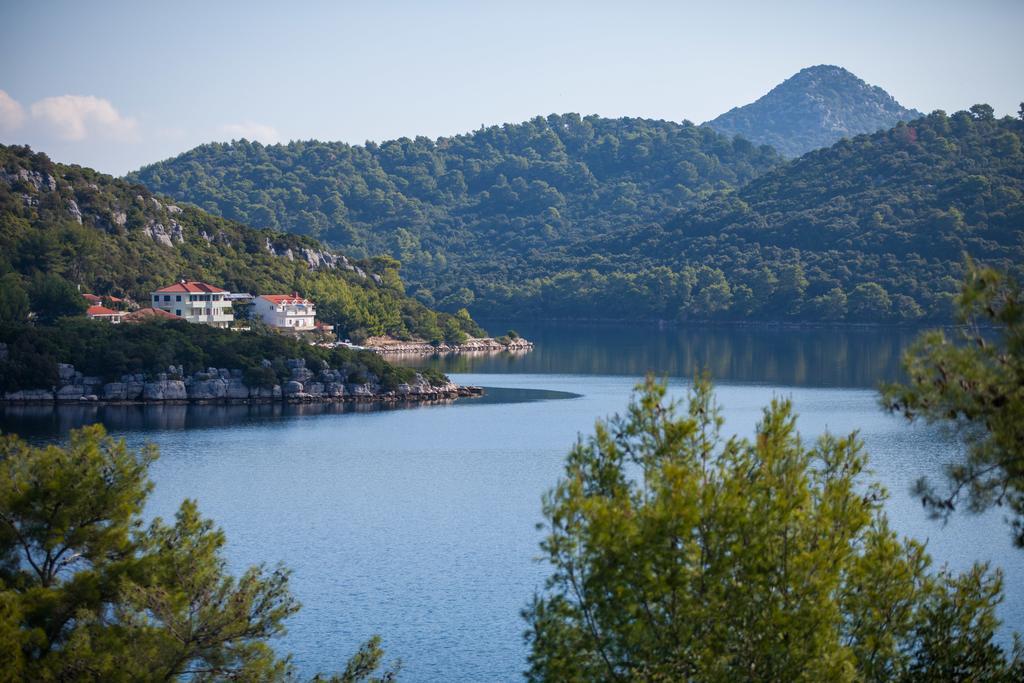 Apartments Bruna Lastovo Екстериор снимка