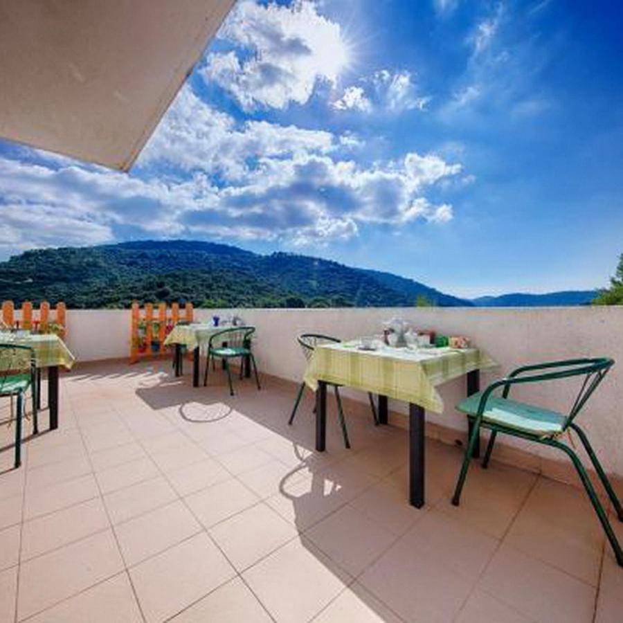 Apartments Bruna Lastovo Екстериор снимка